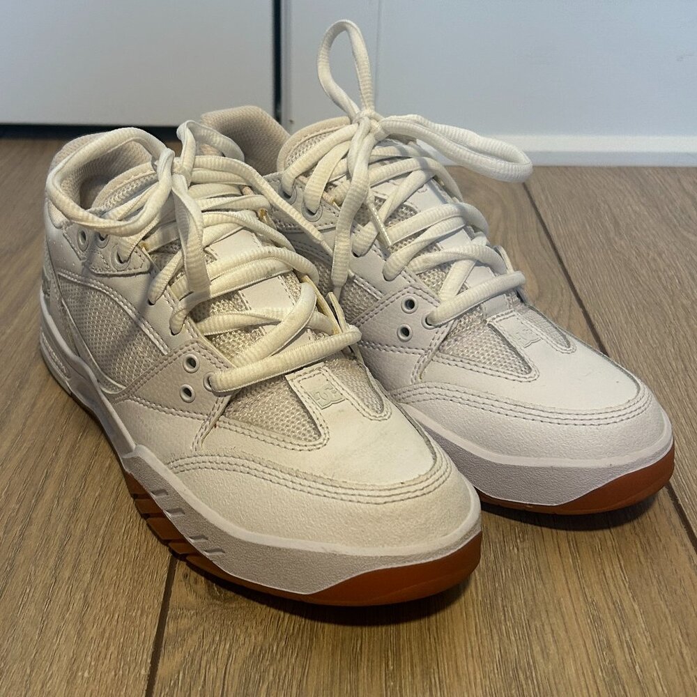 DC Skateboarding Shoes